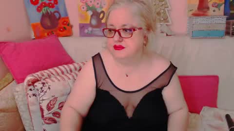 Alice online show from May 15, 7:21 pm