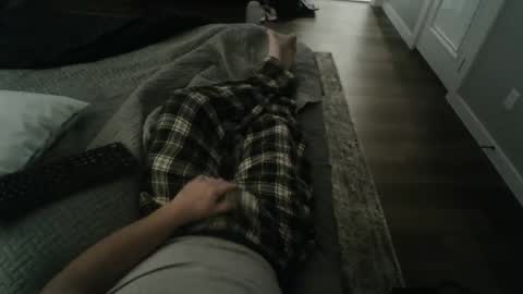 Snapshot of secretlyseductive9399 chatting on December 4, 4:21 am secretlyseductive9399 online show from December 4, 4:21 am