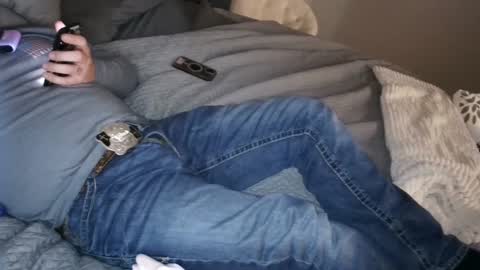 Snapshot of secretlyseductive9399 chatting on February 4, 2:07 am secretlyseductive9399 online show from February 4, 2:07 am