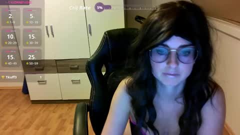 Snapshot of secretmia94 chatting on October 17, 2:08 pm secretmia94 online show from October 17, 2:08 pm