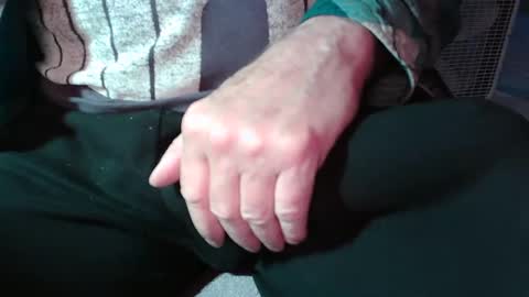 Snapshot of secretrub chatting on February 7, 2:47 pm secretrub online show from February 7, 2:47 pm