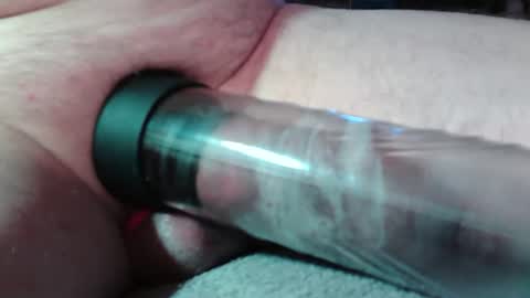 Snapshot of secretrub chatting on December 3, 3:10 pm secretrub online show from December 3, 3:10 pm