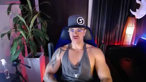 Snapshot of seddy_ chatting on December 20, 10:49 am sed online show from December 20, 10:49 am