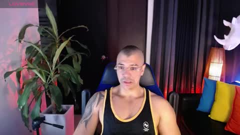 Snapshot of seddy_ chatting on December 31, 8:37 am sed online show from December 31, 8:37 am