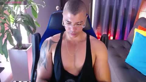 Snapshot of seddy_ chatting on January 16, 2:30 pm sed online show from January 16, 2:30 pm