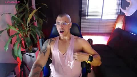 Snapshot of seddy_ chatting on January 20, 11:10 pm sed online show from January 20, 11:10 pm