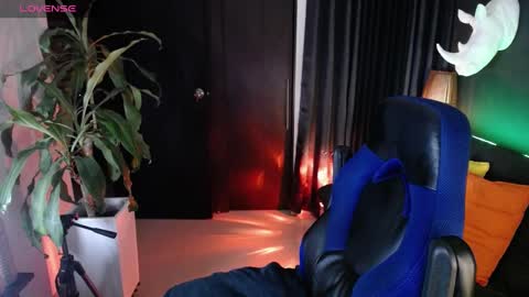 Snapshot of seddy_ chatting on January 30, 9:36 am sed online show from January 30, 9:36 am