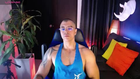 Snapshot of seddy_ chatting on February 8, 10:18 am sed online show from February 8, 10:18 am