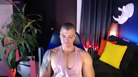 Snapshot of seddy_ chatting on February 12, 9:20 am sed online show from February 12, 9:20 am