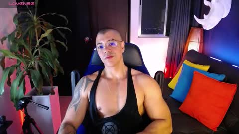 Snapshot of seddy_ chatting on February 22, 9:12 am sed online show from February 22, 9:12 am