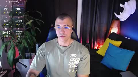 Snapshot of seddy_ chatting on March 10, 11:27 pm sed online show from March 10, 11:27 pm