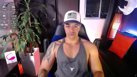 Snapshot of seddy_ chatting on April 4, 8:45 am sed online show from April 4, 8:45 am
