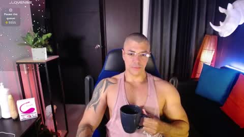 Snapshot of seddy_ chatting on April 25, 10:07 am sed online show from April 25, 10:07 am