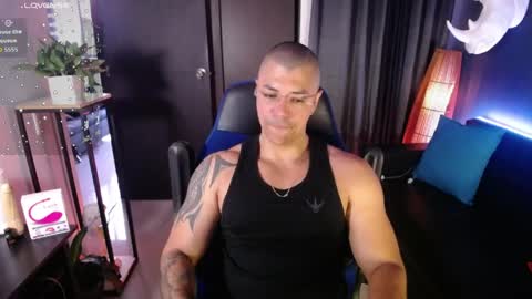 Snapshot of seddy_ chatting on May 4, 10:55 am sed online show from May 4, 10:55 am