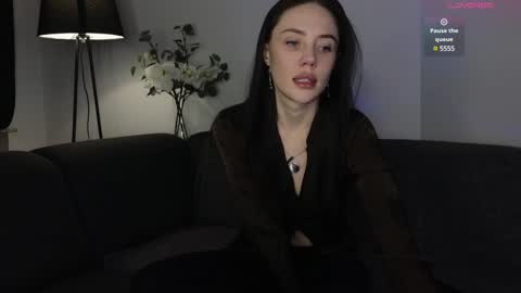 Sara online show from January 5, 2:08 pm