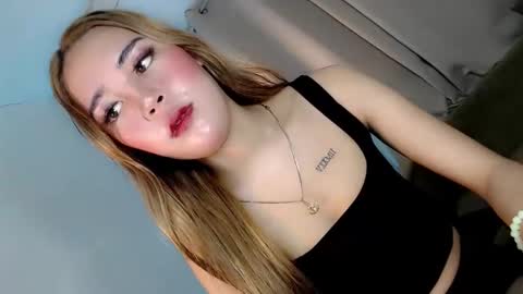 seducing_angela online show from October 20, 2:01 am