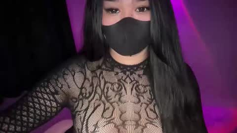 Athena online show from December 5, 8:01 am