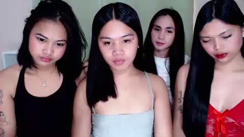 Snapshot of seductive_bellexxx chatting on March 22, 6:28 am seductive_bellexxx online show from March 22, 6:28 am