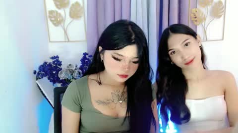 Snapshot of seductive_kimxxx chatting on November 19, 5:35 pm your miss universe kim online show from November 19, 5:35 pm