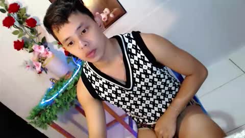 Snapshot of seductive_maxxx chatting on June 11, 8:56 am Max online show from June 11, 8:56 am