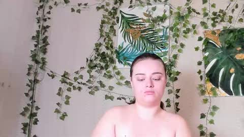 Snapshot of seductive_she_wolf chatting on November 23, 9:09 am seductive_she_wolf online show from November 23, 9:09 am