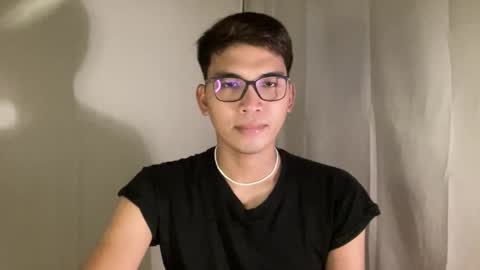 Snapshot of seductive_william chatting on September 25, 10:52 am William online show from September 25, 10:52 am