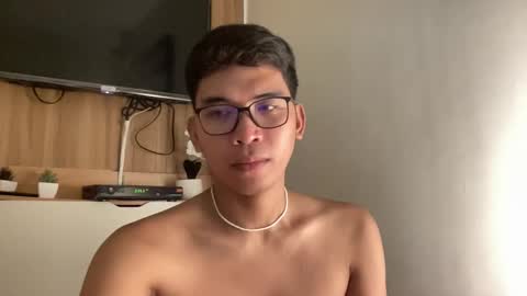 Snapshot of seductive_william chatting on October 22, 6:02 am William online show from October 22, 6:02 am