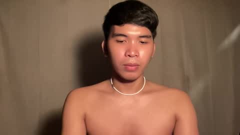 Snapshot of seductive_william chatting on February 8, 3:04 pm William online show from February 8, 3:04 pm