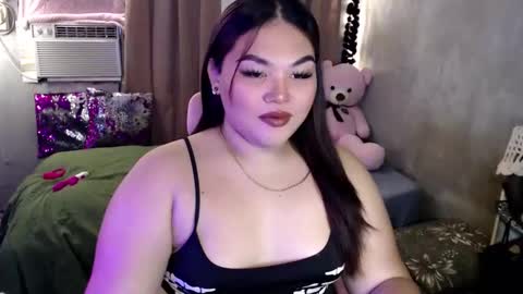 Snapshot of seductivecurvesxxx chatting on February 19, 7:04 am Its me Jazzi online show from February 19, 7:04 am
