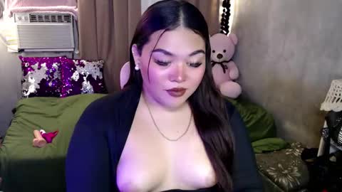 Snapshot of seductivecurvesxxx chatting on February 21, 6:31 pm Its me Jazzi online show from February 21, 6:31 pm