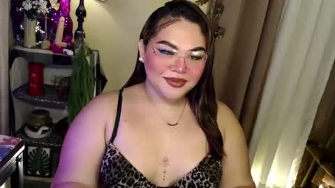 Its me Jazzi online show from July 7, 7:29 pm