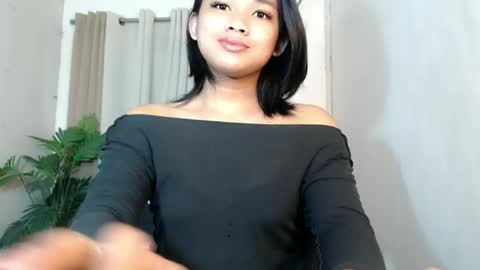 Deluxe online show from May 19, 5:36 am