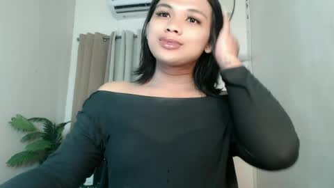 Deluxe online show from June 14, 4:58 am