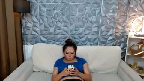 Lala online show from February 18, 7:09 pm