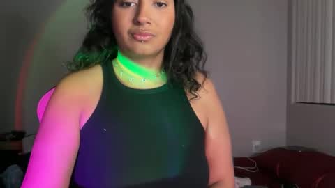 seductivemuse online show from September 25, 5:22 am