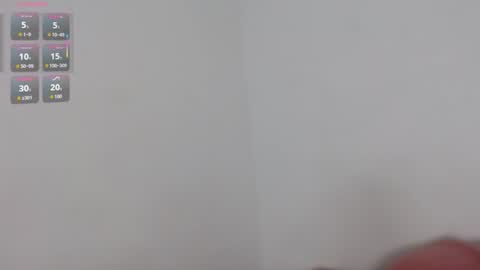 Estefany online show from July 4, 12:44 pm