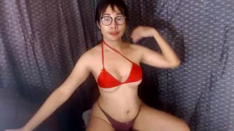 Julia Starlette online show from July 28, 4:05 pm