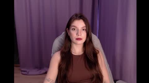 Snapshot of seeemily chatting on March 5, 9:49 am Emily online show from March 5, 9:49 am