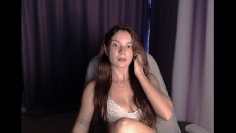 Snapshot of seeemily chatting on July 24, 6:55 am Emily online show from July 24, 6:55 am
