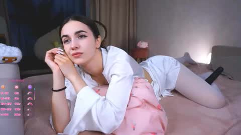 Snapshot of seeeyoubaby chatting on September 23, 4:21 pm Slavia online show from September 23, 4:21 pm