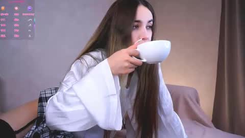 Snapshot of seeeyoubaby chatting on October 20, 4:40 pm Slavia online show from October 20, 4:40 pm