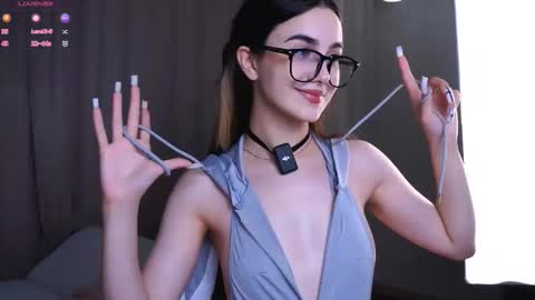 Snapshot of seeeyoubaby chatting on October 30, 1:01 pm Slavia online show from October 30, 1:01 pm