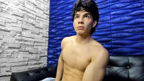 Seigfried online show from March 10, 12:59 am