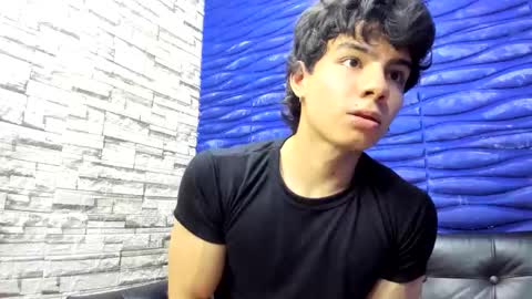 Seigfried online show from March 29, 11:49 pm