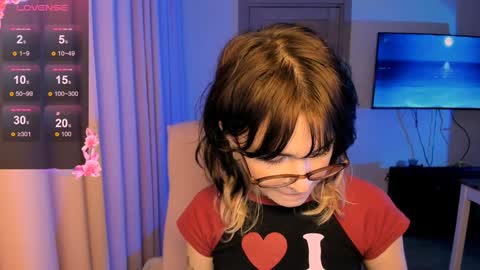 selectrra online show from December 17, 7:37 pm