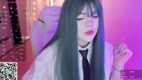 Snapshot of selena___cute chatting on March 17, 5:55 am Selena online show from March 17, 5:55 am