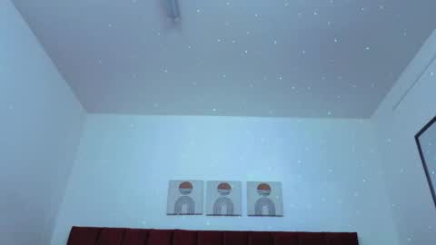 Snapshot of selena_castillo chatting on October 17, 11:57 am Selena online show from October 17, 11:57 am