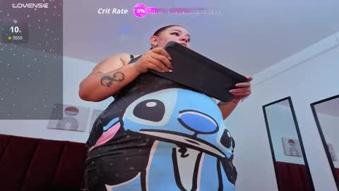 Snapshot of selena_castillo chatting on November 15, 12:13 pm Selena online show from November 15, 12:13 pm