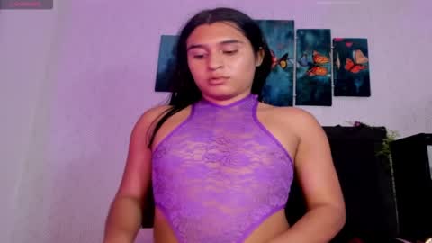 selena_fox7 online show from September 13, 5:40 am
