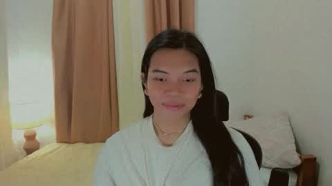 Selena online show from December 19, 3:35 am